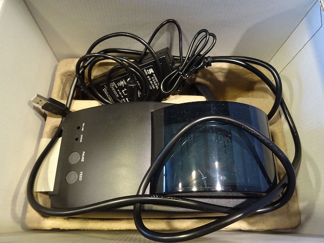 Etiketprinter labelfresh + inox labelhouder labelfresh - afbeelding 3 van  6