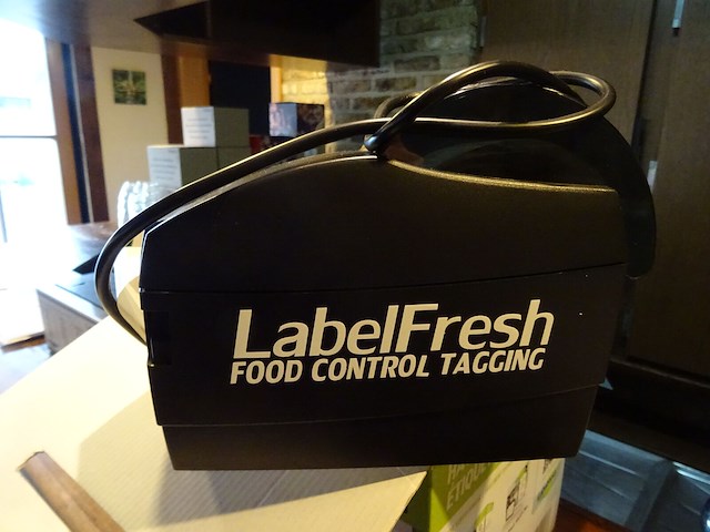 Etiketprinter labelfresh + inox labelhouder labelfresh - afbeelding 4 van  6