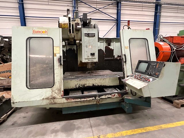 Eumach - mc1300p - verticale machinecentra - afbeelding 1 van  10