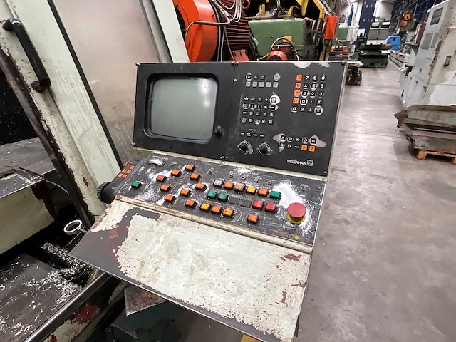 Eumach - mc1300p - verticale machinecentra - afbeelding 6 van  7