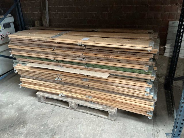 Eur pallet omrandingen (50x) met pallet (25x) - afbeelding 1 van  4