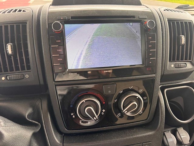 Eura mobil activa one 690 hb camper - afbeelding 4 van  29