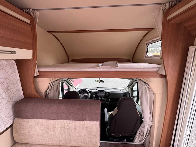 Eura mobil activa one 690 hb camper - afbeelding 18 van  29