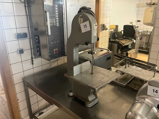 Eureka vleeszaagmachine - afbeelding 1 van  7