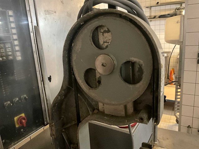 Eureka vleeszaagmachine - afbeelding 6 van  7