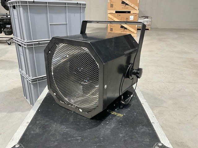 Euro lite black gun 400w uv-schijnwerper - afbeelding 1 van  4