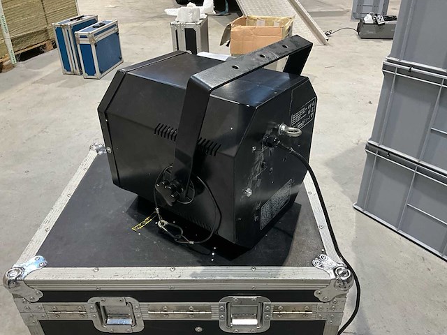 Euro lite black gun 400w uv-schijnwerper - afbeelding 2 van  4