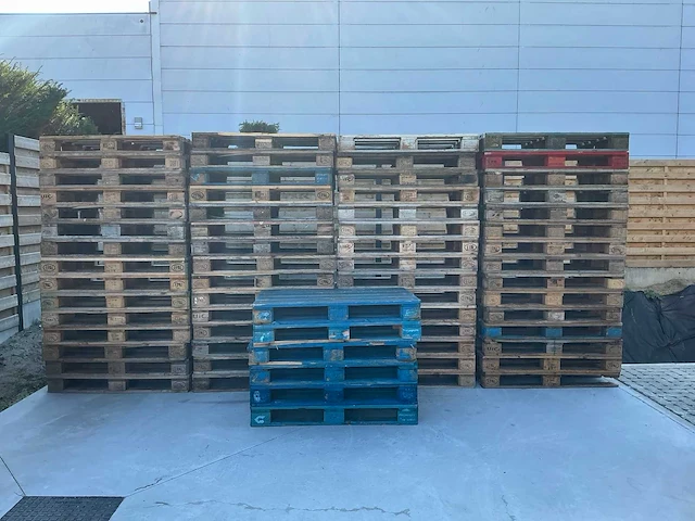 Euro pallets (70x) - afbeelding 1 van  4