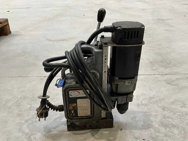 Euroboor eco 32 magnetische boormachine - afbeelding 3 van  5
