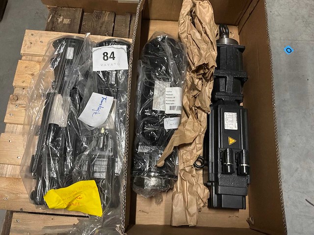 Eurodrive liftmotor (4x) - afbeelding 1 van  4