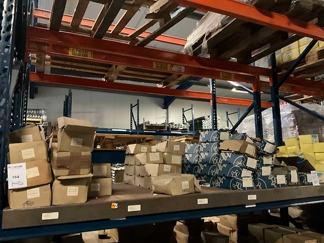 Euronails partij diverse nagels - afbeelding 1 van  8