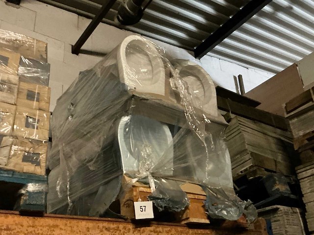 Europa hangtoilet (16x) - afbeelding 2 van  3