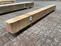 Europees eiken balk 240x240 mm (1x) - afbeelding 1 van  2