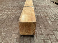 Europees eiken balk 240x240 mm (1x) - afbeelding 2 van  2