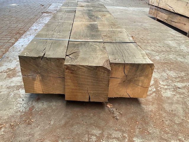 Europees eiken balken 290x290 mm (3x) - afbeelding 4 van  5