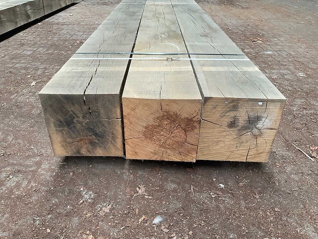Europees eiken balken 290x290 mm (3x) - afbeelding 2 van  5