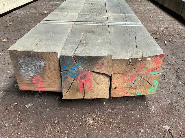 Europees eiken balken 290x290 mm (3x) - afbeelding 2 van  5