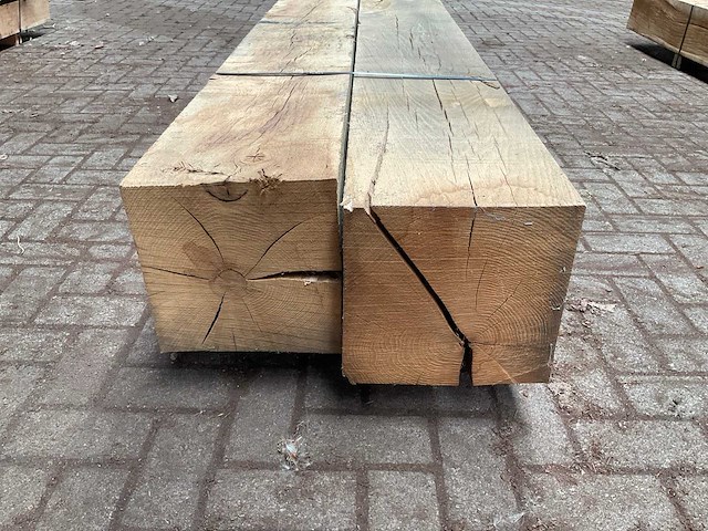 Europees eiken balken 300x300 mm (2x) - afbeelding 2 van  5