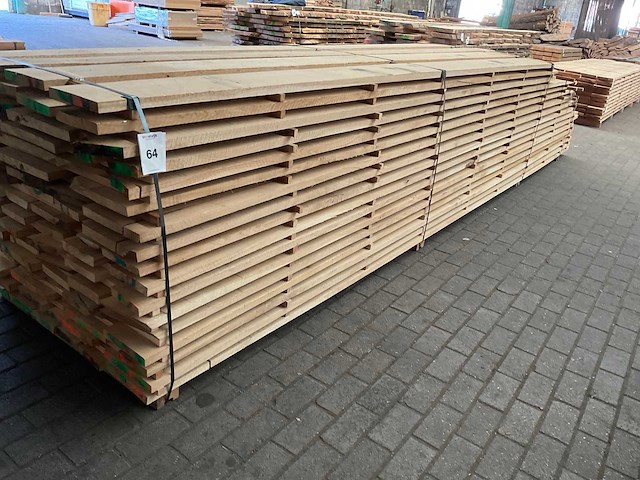 Europees eiken planken 26 mm ca. 1,8 m³ - afbeelding 1 van  5