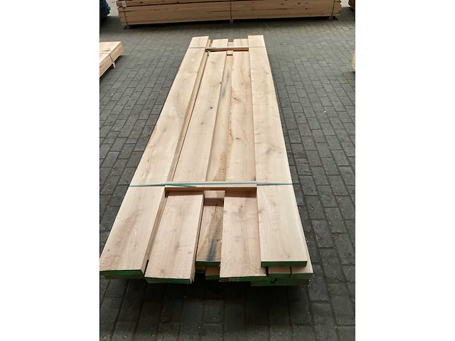 Europees eiken planken geschaafd op 45 mm ca. 0,5 m³ - afbeelding 3 van  5