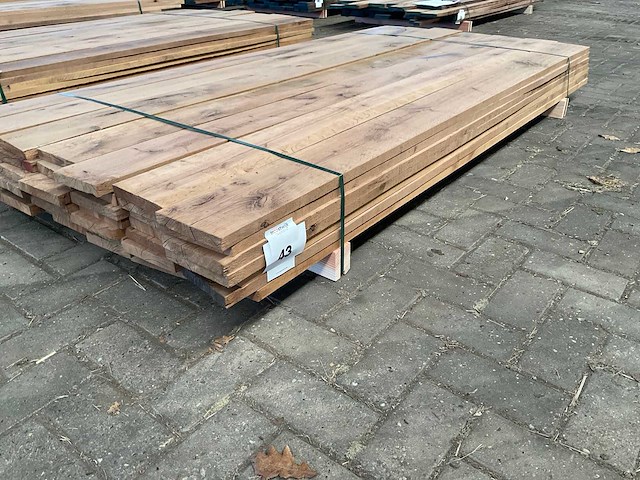 Europees eiken planken gestoomd 27 mm ca. 0,35 m³ - afbeelding 1 van  5