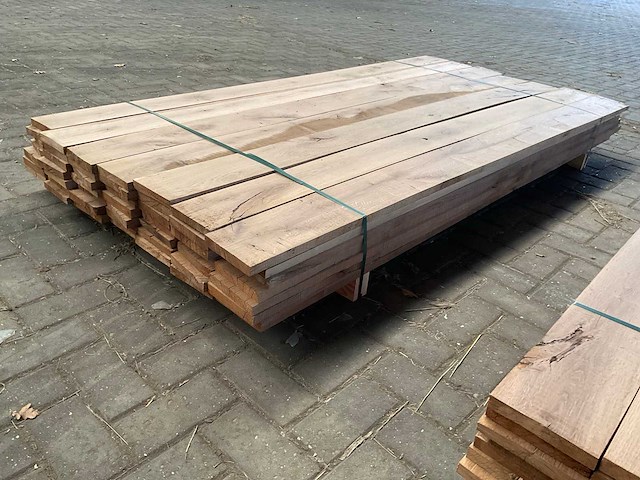 Europees eiken planken gestoomd 27 mm ca. 0,35 m³ - afbeelding 3 van  5