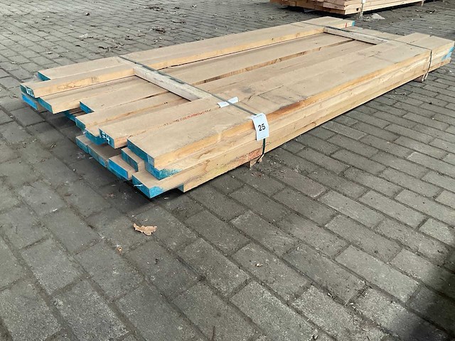 Europees eiken planken voorgeschaafd op 35 mm ca. 0,4 m³ - afbeelding 1 van  5