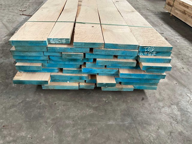 Europees eiken planken voorgeschaafd op 35 mm ca. 1,1 m³ - afbeelding 2 van  5
