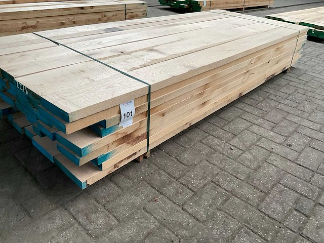 Europees eiken voorgeschaafd op 35 mm ca. 0,8 m³ - afbeelding 1 van  5