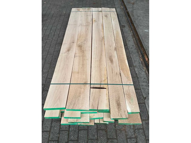 Europees eiken voorgeschaafd op 45 mm ca. 0,5 m³ - afbeelding 3 van  5