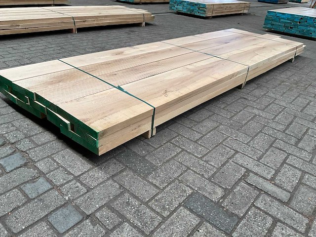 Europees eiken voorgeschaafd op 45 mm ca. 0,5 m³ - afbeelding 3 van  5