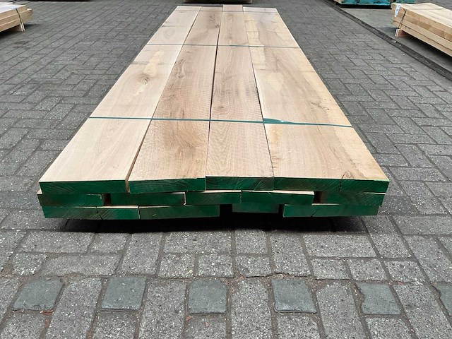 Europees eiken voorgeschaafd op 45 mm ca. 0,5 m³ - afbeelding 4 van  5