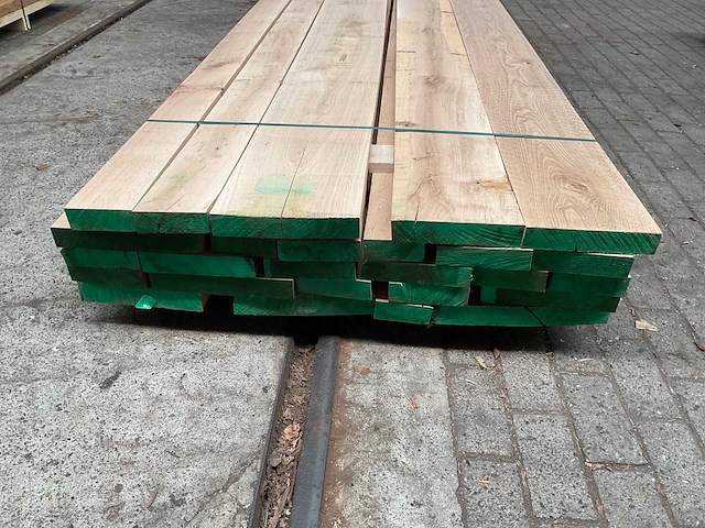 Europees eiken voorgeschaafd op 45 mm ca. 0,65 m³ - afbeelding 4 van  5