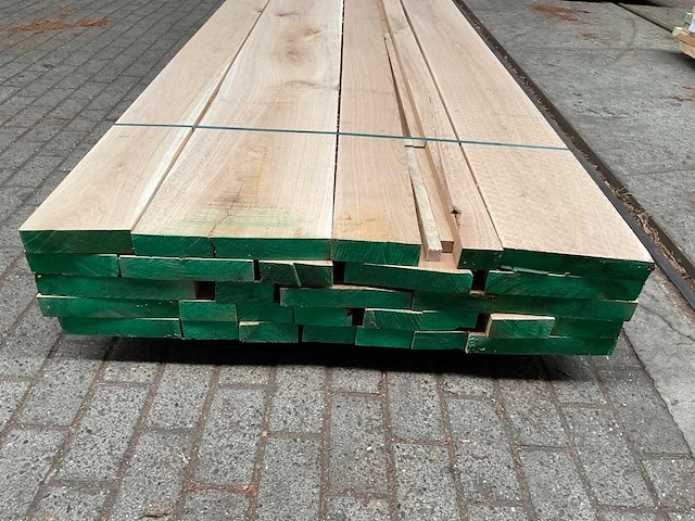 Europees eiken voorgeschaafd op 45 mm ca. 0,65 m³ - afbeelding 2 van  5