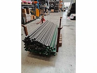 Europees fabrikaat clippaal lot tuinpalen - afbeelding 2 van  3