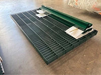 Europees fabrikaat dubbelstaafmat super 8/6/8 lot panelen met palen en bevestigingen - afbeelding 4 van  11
