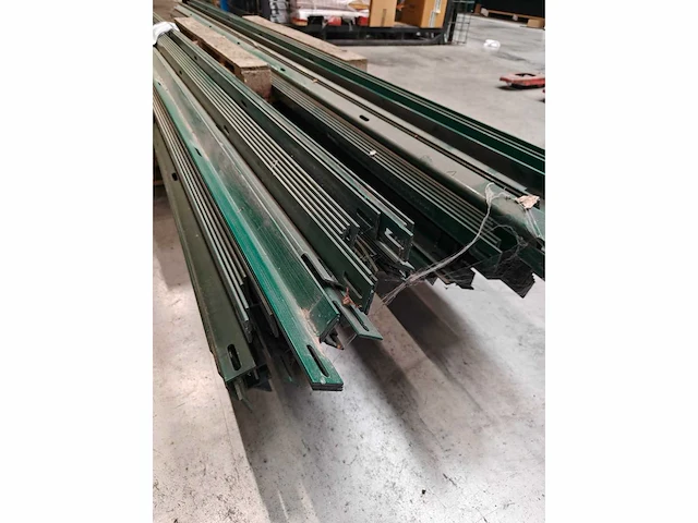 Europees fabrikaat lot l-profielen - afbeelding 4 van  4