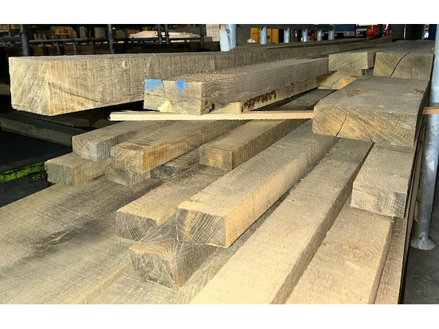 Europese eiken balken 1,116 m³ - afbeelding 5 van  5