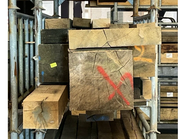 Europese eiken balken 1,341 m³ - afbeelding 4 van  8