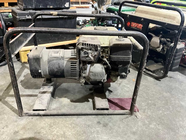 Europower ep2500f stroomgenerator - afbeelding 4 van  4