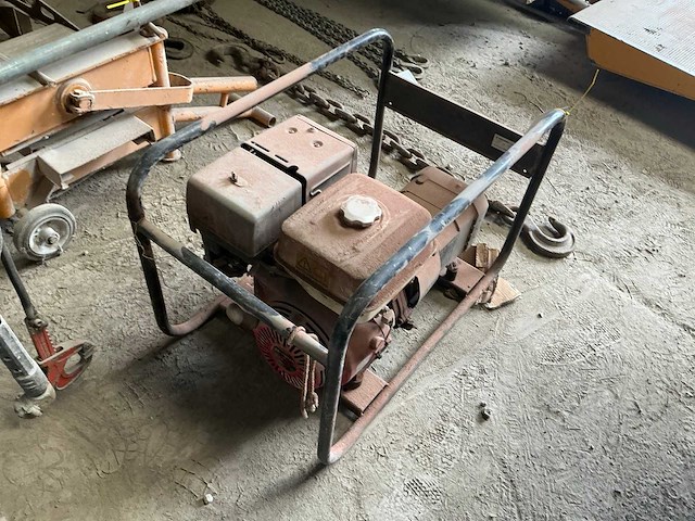 Europower ep6000 stroomgenerator - afbeelding 4 van  5