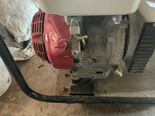 Europower ep7000 stroomgenerator - afbeelding 4 van  6
