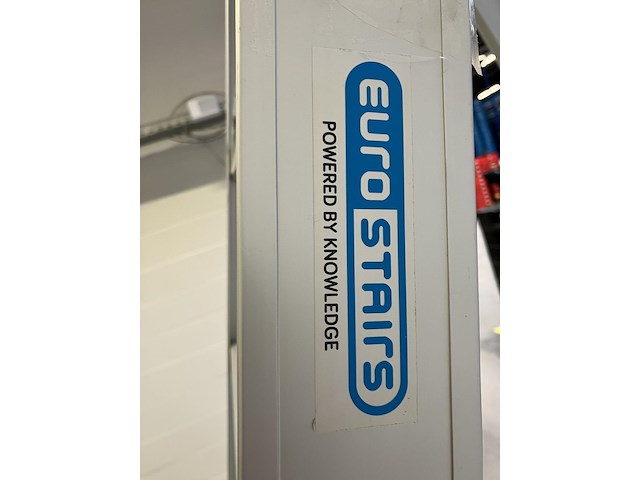 Eurostairs stxd-9 dubbel oploopbare trap – 2×9 treden – nieuw - afbeelding 3 van  3