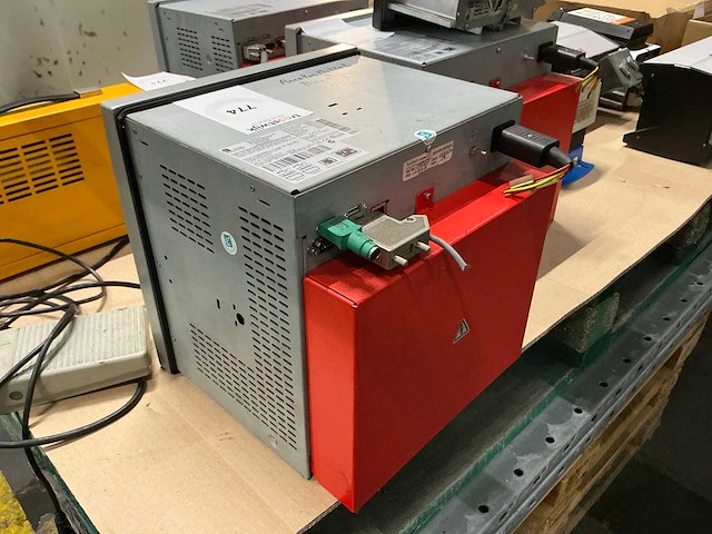 Eurotherm chessell 6180a data recorder - afbeelding 1 van  2