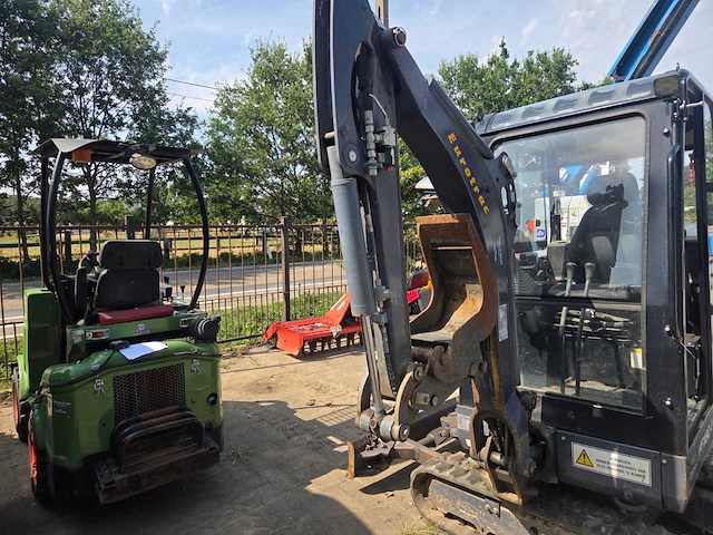 Eurotrac - 2020 - he-18c-1 - minigraafmachine - afbeelding 2 van  12