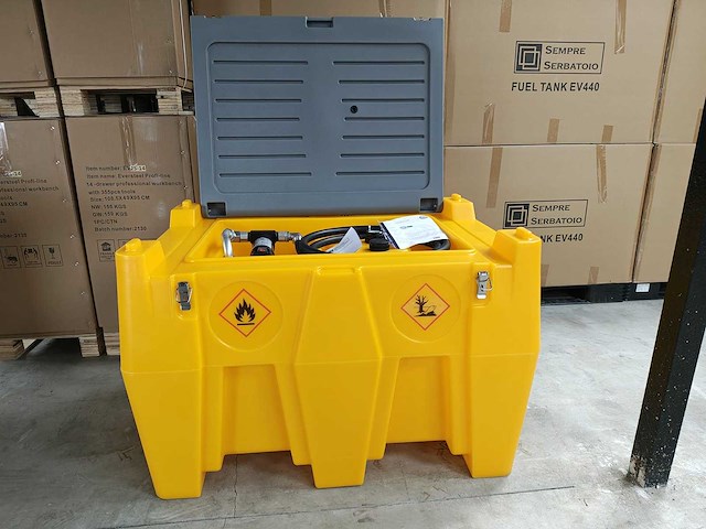 Ev440 diesel opslagtank - afbeelding 1 van  12