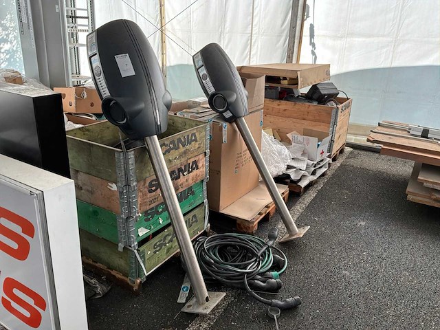 Evbox laadpaal (2x) - afbeelding 1 van  4