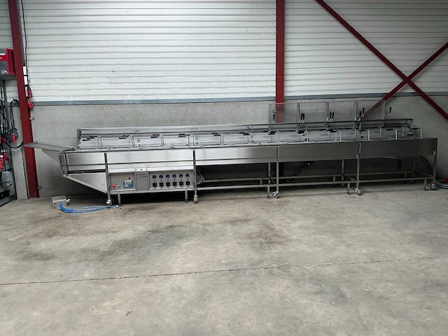 Everbake - eb creare 6000 - frituurlijn voor oliebollen en appelbeignets - afbeelding 4 van  9