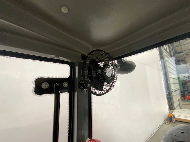 Everun - 2025 - er08 - knikwiellader met snelwissel - afbeelding 14 van  28