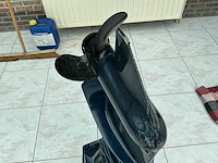 Evinrude 9.9 buitenboordmotor - afbeelding 8 van  8